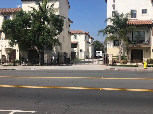 1075 N Maclay Ave #24, San Fernando, CA 91340