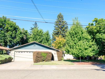 38 Stanislaus Ave, Oakdale, CA, 95361
