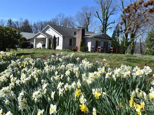 314 Carrie St, Marion, NC 28752