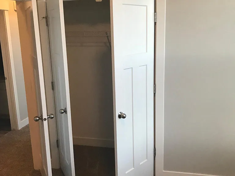 Closet room 1