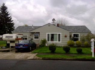 430 S 7th St, Lebanon, OR 97355