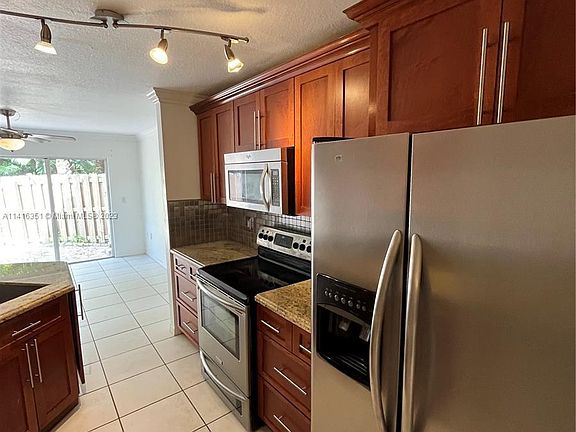 3rd image of 17091 NW 23rd St