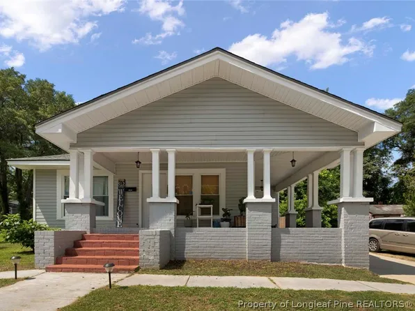 1010 Branson St, Fayetteville, NC 28305