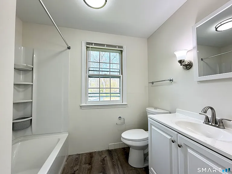 47 Old Farms Ln #47 — Photo 13