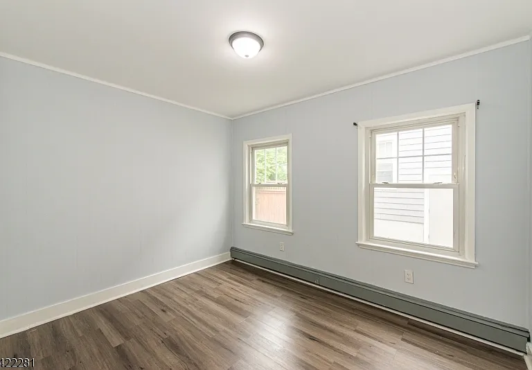 10 Walnut Pkwy — Photo 12