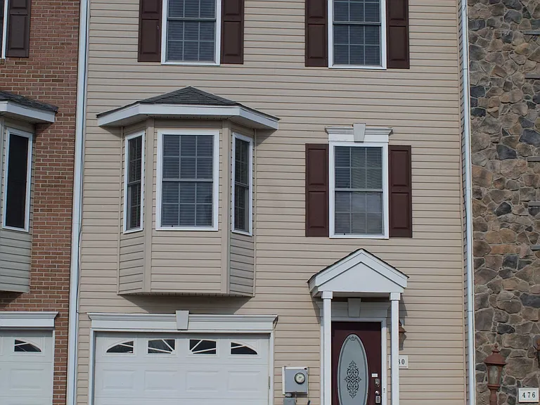 480 Thumper Dr #1 — Photo 1