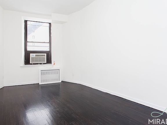 2nd image of 65 4th Ave APT 5C