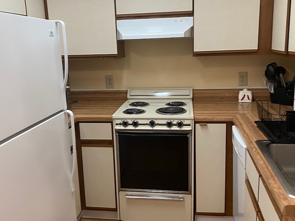 1st image of 1404 University City Blvd APT H