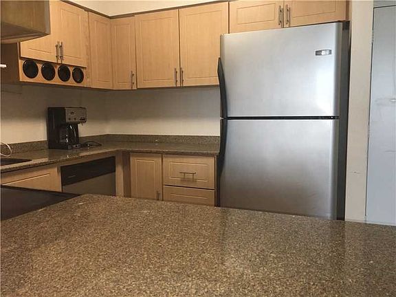 3rd image of 7441 Wayne Ave APT 8Q
