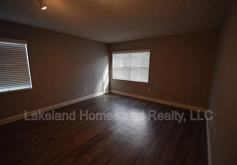 1005 S New York Ave #1 — Photo 4