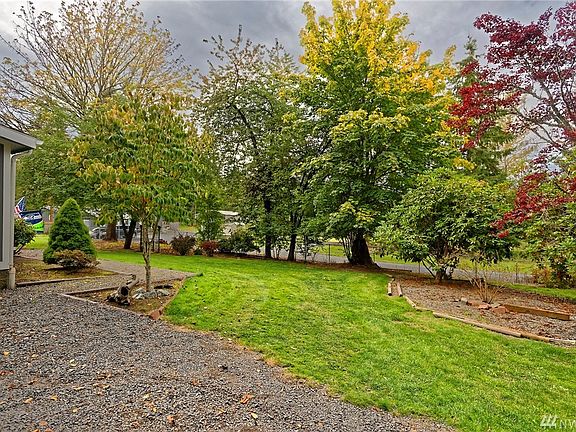 3rd image of 10502 365th Street Ct E