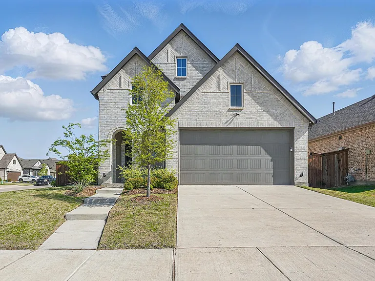 3003 Wind Knot Way — Photo 1