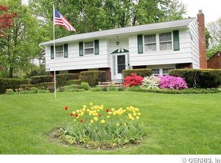 100 Marsden Rd, Rochester, NY 14609