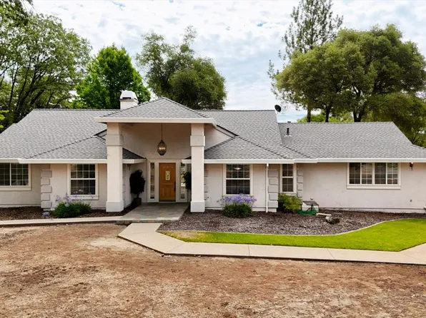 18905 W Ridge Dr, Penn Valley, CA 95946