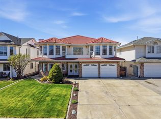 1165 13th St, Kamloops, BC V2B8K4