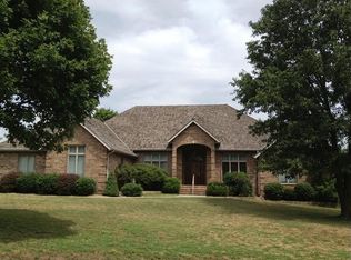 2451 E Sunset St, Springfield, MO 65804