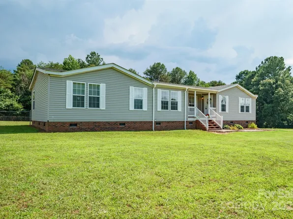 6785 Knottywood Ln, Vale, NC 28168