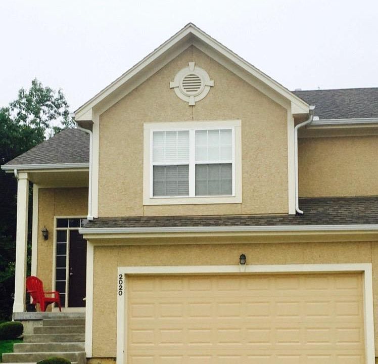 1st image of 2020 S 137th St