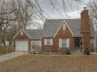 10002 E 36th St S, Independence, MO 64052