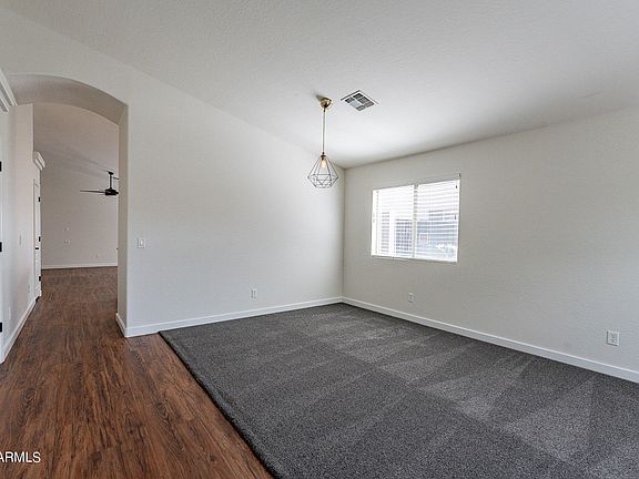 3rd image of 278 W Hawthorne Drive