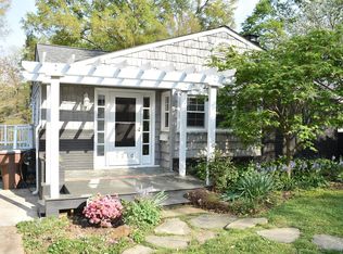 1210 Briarcliff Rd, Greensboro, NC 27408