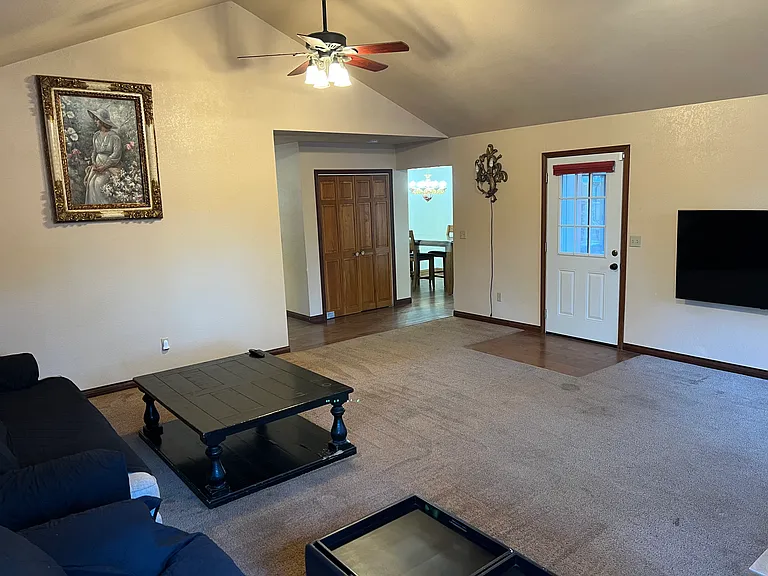 39900 Lakeview Dr — Photo 19