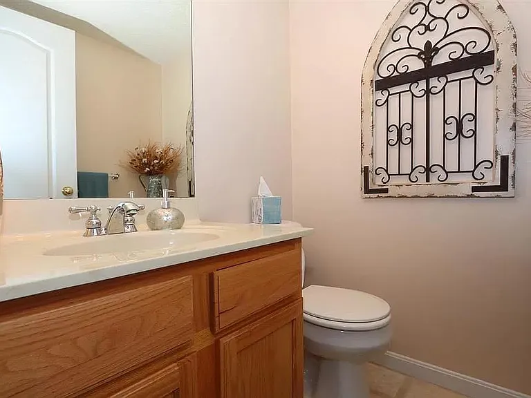 5602 Waterside Dr — Photo 21