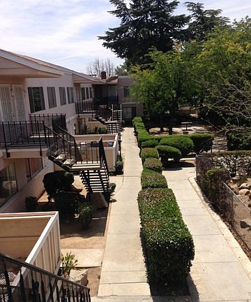 5th image of 150 W Dakota Ave APT 207