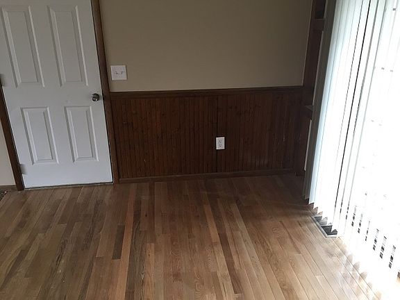 4th image of 6325 Beechwood Dr