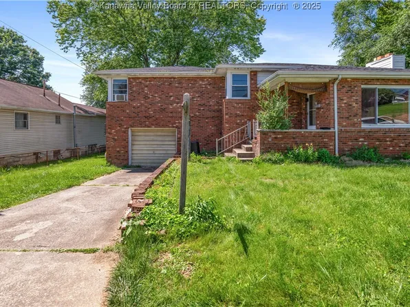 467 23rd St, Dunbar, WV 25064