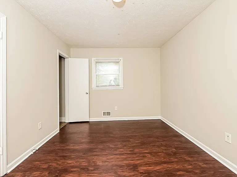 3074 Menlo Park Dr — Photo 11
