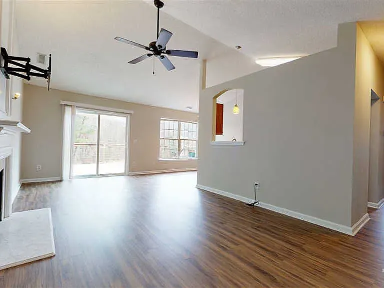 413 Blushing Rose Way — Photo 3