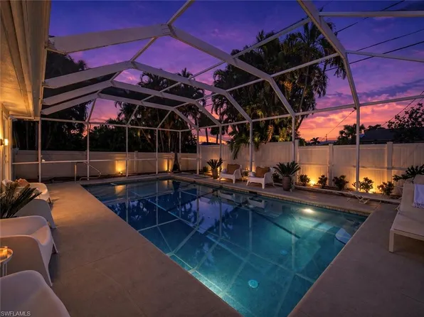 601 97th AVE N, NAPLES, FL 34108