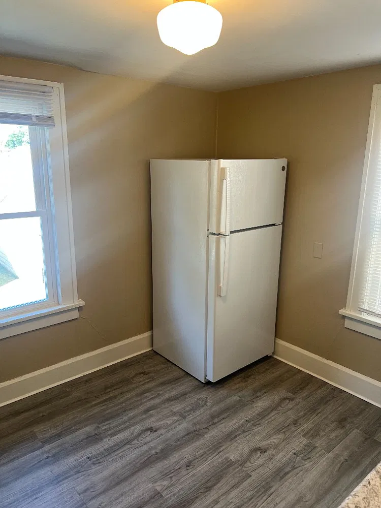 2 bed, 750 sqft, $650 — Photo 3