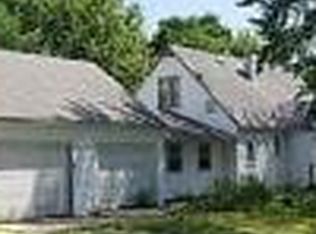 9086 S Orilla Rd, Cumming, IA 50061