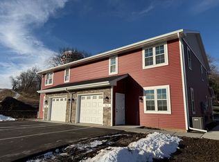352-354 Woodcrest Ln, Milton, WI 53563