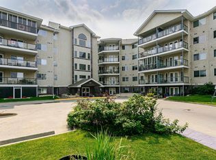 Sienna Point, Edmonton, AB T6L 7E7
