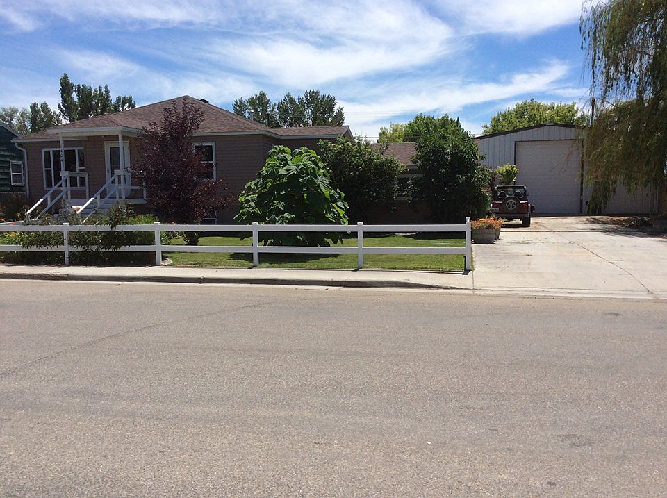 1st image of 1404 Coburn Ave