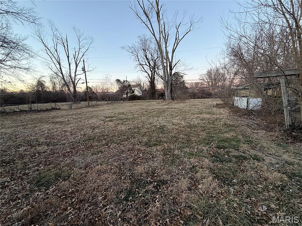 2nd image of 1019 Farmview Dr