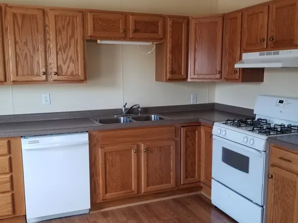 104 Main St S #2, Grand Meadow, MN 55936
