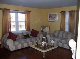 415 Sharp St, Hackettstown, NJ 07840