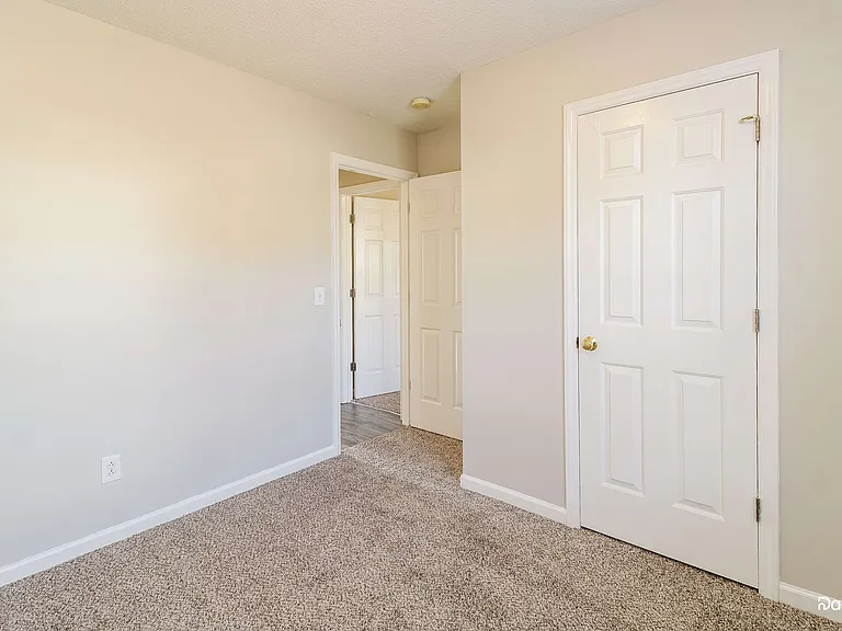 5540 Woodspring Dr — Photo 11