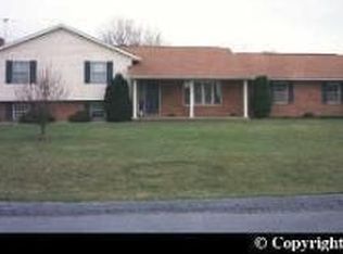 9629 Cafoxa Dr, Williamsport, MD 21795