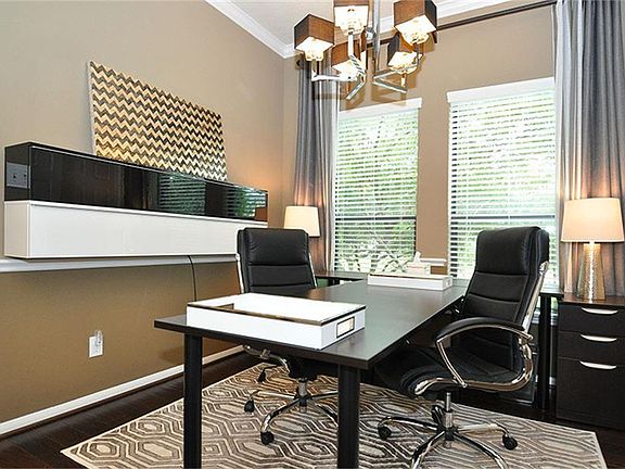 5th image of 17902 Arapaho Hill Ln