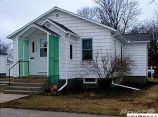 340 4th Ave SE, Wells, MN 56097