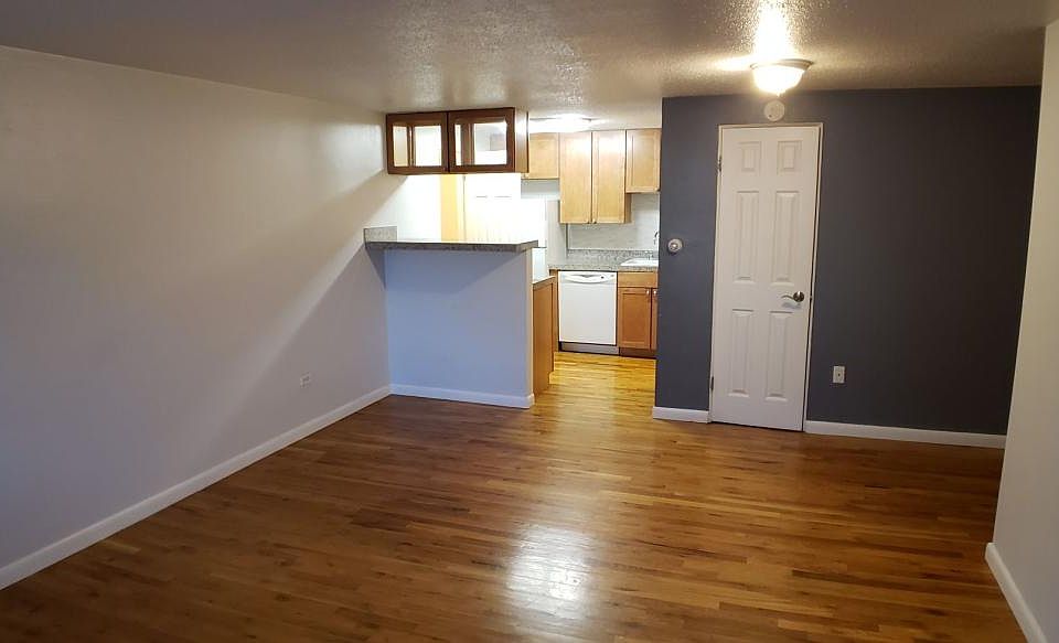1st image of 830 E 11th Ave APT 105