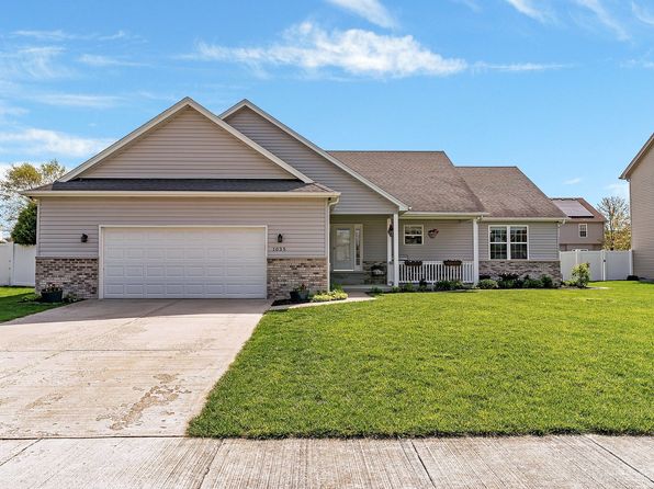 1035 Heritage Dr, Diamond, IL 60416