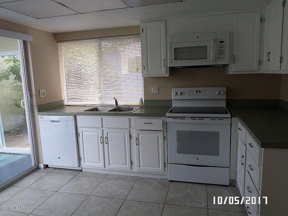 4th image of 7 Fairview Ln