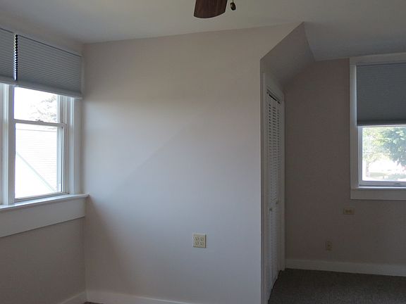 3rd image of 128 Low St #1