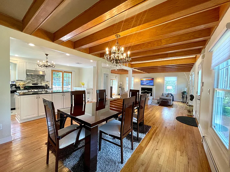 24 Pleasant Ln — Photo 10